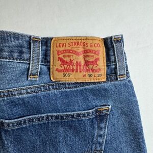 Levi's 505 Jeans Size 40x32 Classic Straight Leg Medium Wash Denim